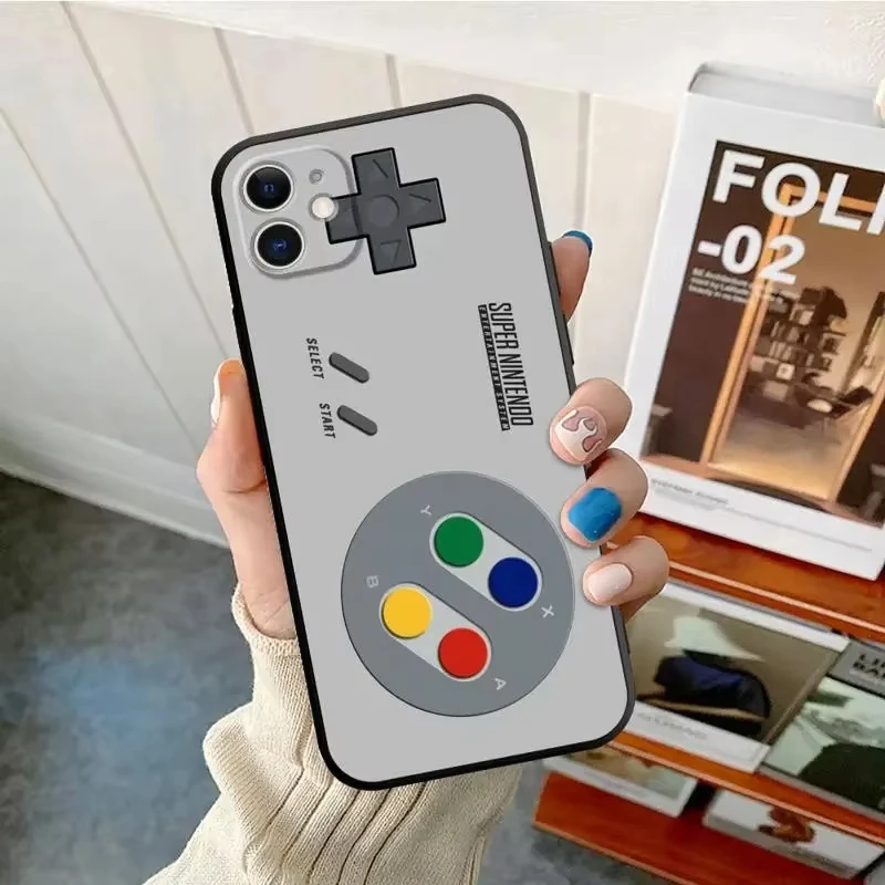 Etui na telefon w stylu retro  – Gaming Console Quotes recenzja i cena